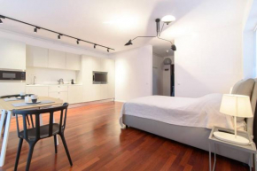 Bianco 16 - central studio Universitate - Old Town